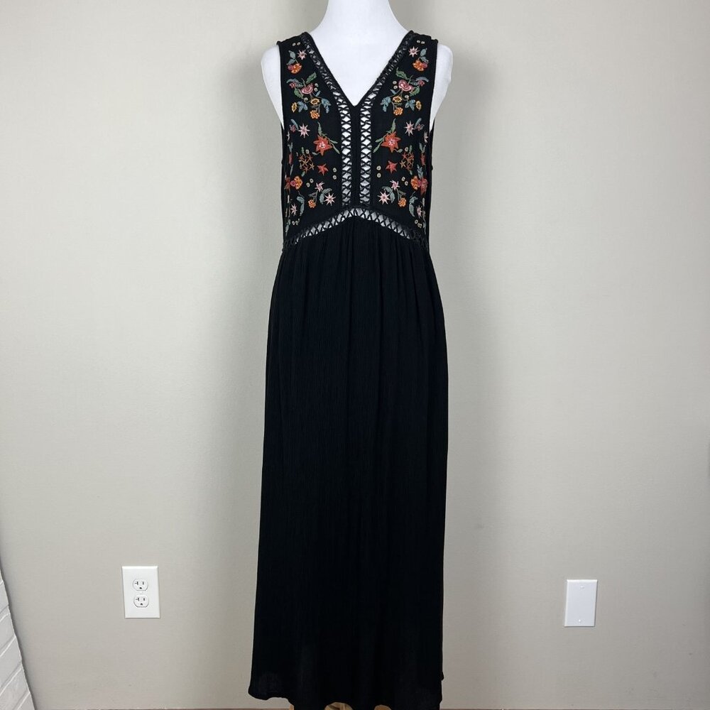 World Market Dress Womens Small Medium Black‎ Embroidered Floral Maxi Boho India